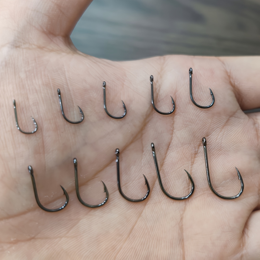 100pcs High Carbon Steel Barbed Wide-belly Fishing Hooks Set | 6 Sizes, Low Offset Circle Hooks For , Trout, Salmon - Ideal For Freshwater & Saltwater Fishing, With Clear Organizer Box 3#-12#