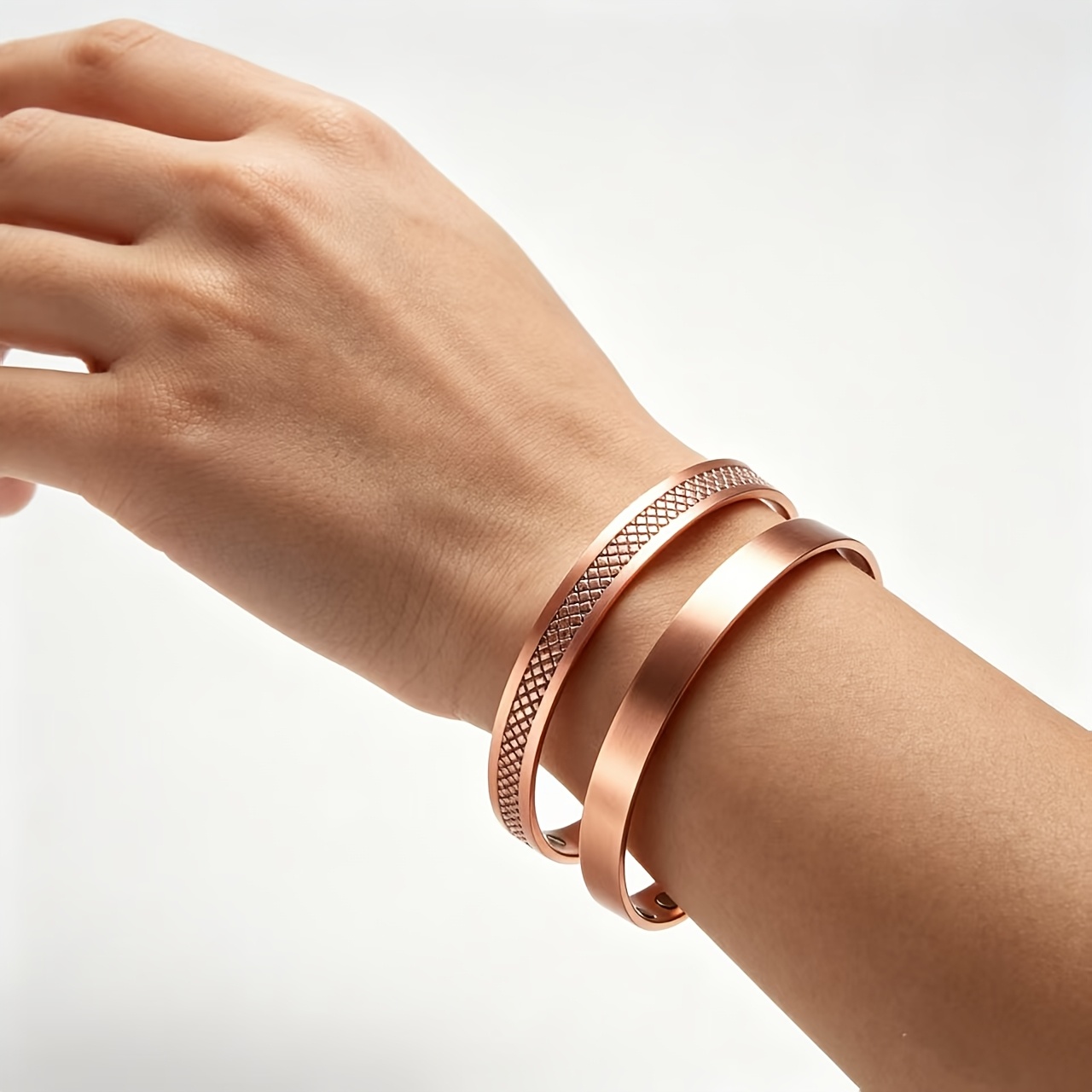 TEMU 2pcs Women's Copper Bracelet Set, Open Bracelet Additions, Light And Comfortable Wrist Additions, Stylish Texture And , Perfect Gift For Wife,