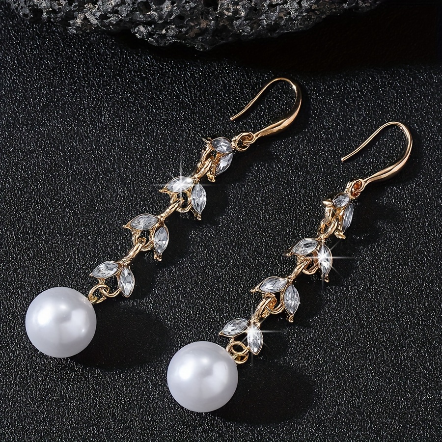 Women's Elegant Leaf & Faux Pearl Dangle Earrings