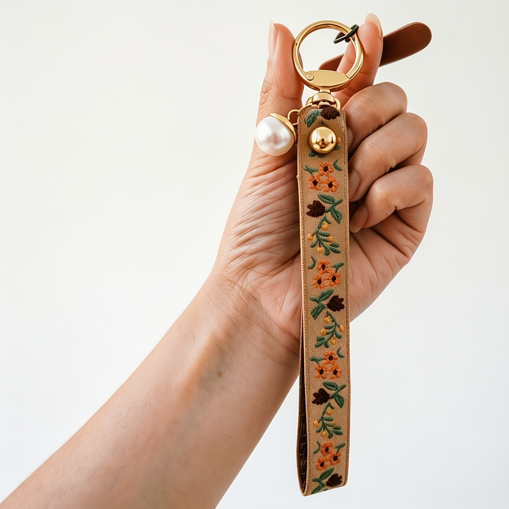 TEMU 1pc Alloy Keychain With Jacquard Woven Lanyard, Bag Charm Keychain Accessory, Wrist Strap Keychain, Printed Woven Lanyard Keychain, Women'