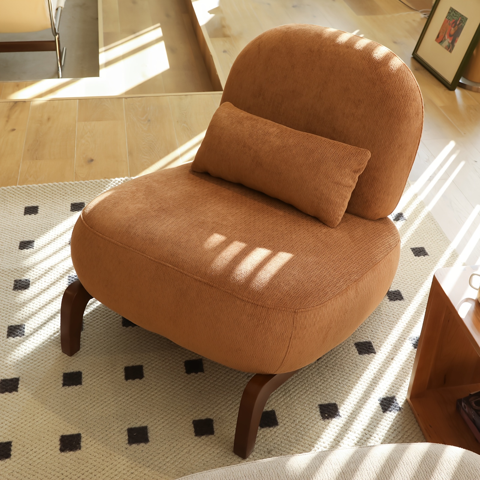Cute Accent Chair with Solid Wood Legs, Velvet Living Room Chair with Soft Cushion, Cozy Bedroom Chair, Comfy Armless Reading Chair for Apartment, Waiting Room, Balcony
