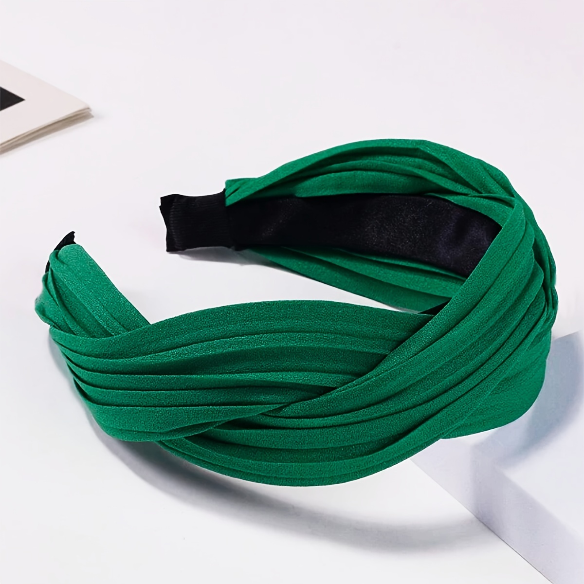 

1pc Elegant Green Headband For Women - Chic Korean Style, Non-slip, Wide Hair Hoop, Fashion & Face Washing, Solid