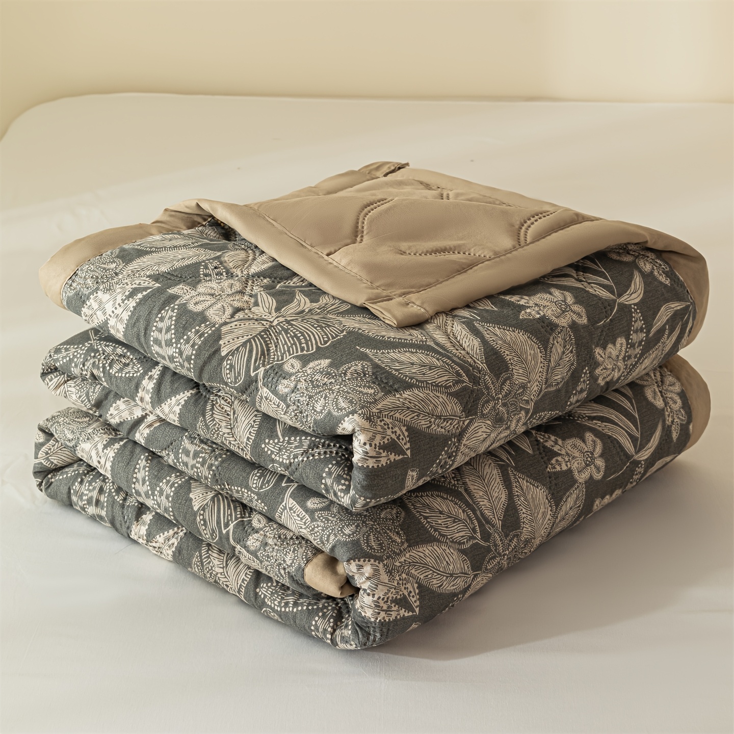 TEMU 1pc Summer Quilt Cover With Ink Leaf Pattern In European Style For