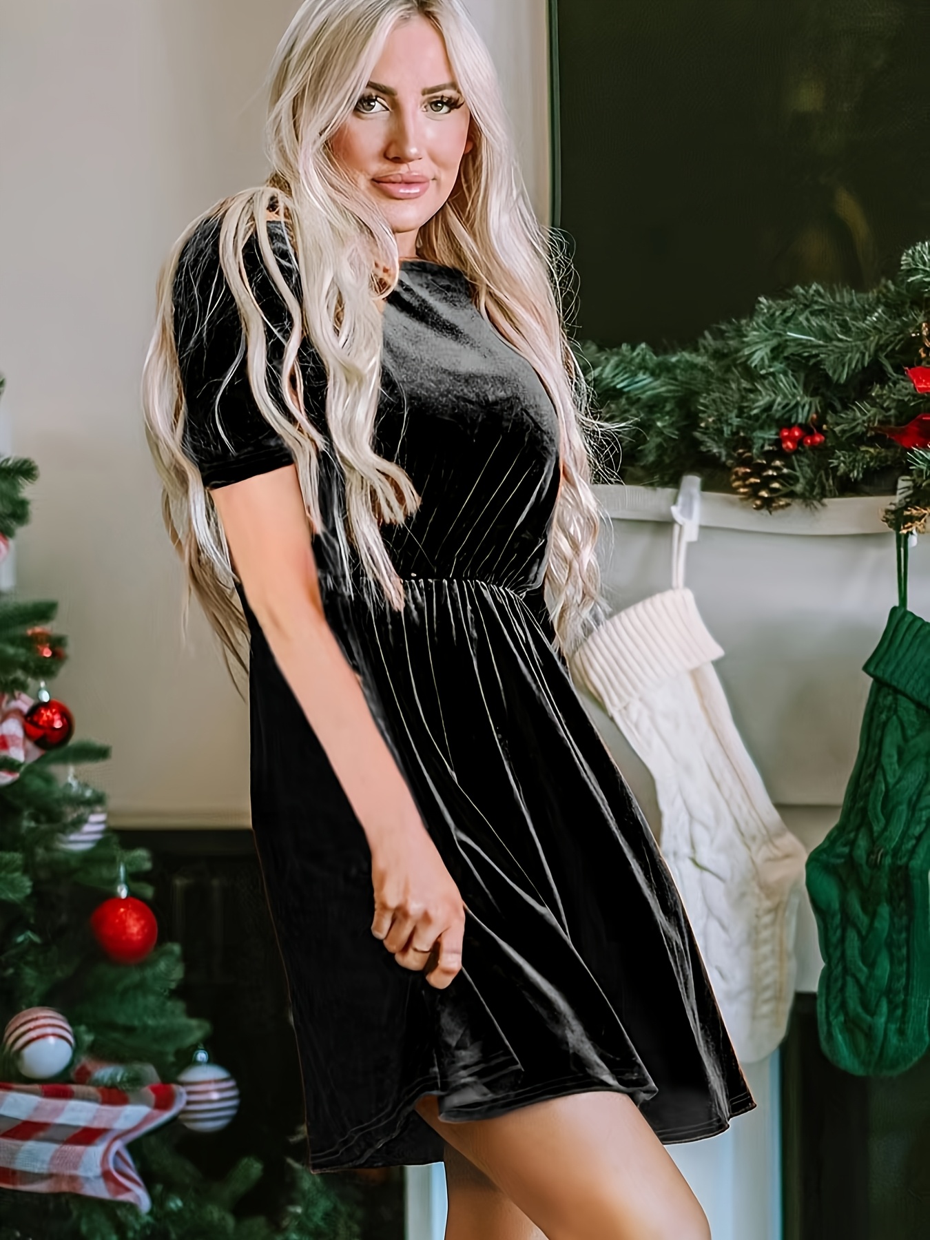 2025 new solid color velvet dress commuting