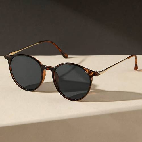 1 stück klassische vintage-modebrille für damen mit ovalem rahmen, trendige schutzkonjunkturmodebrille, für den , straßenfotografie, urlaub, , strandpartys, musikfestivals als reisezubehör