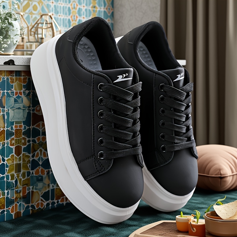 LYKU Height-Increasing Sneakers with Thick Platform Sole