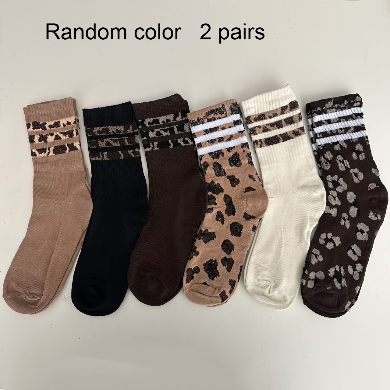 E-shop 2 Paar Leopard Print Socken, Damenmode Mid-Cut Socken, geeignet für tägliche Outdoor-Freizeitkleidung, modische Leopard Print Sport Socken,