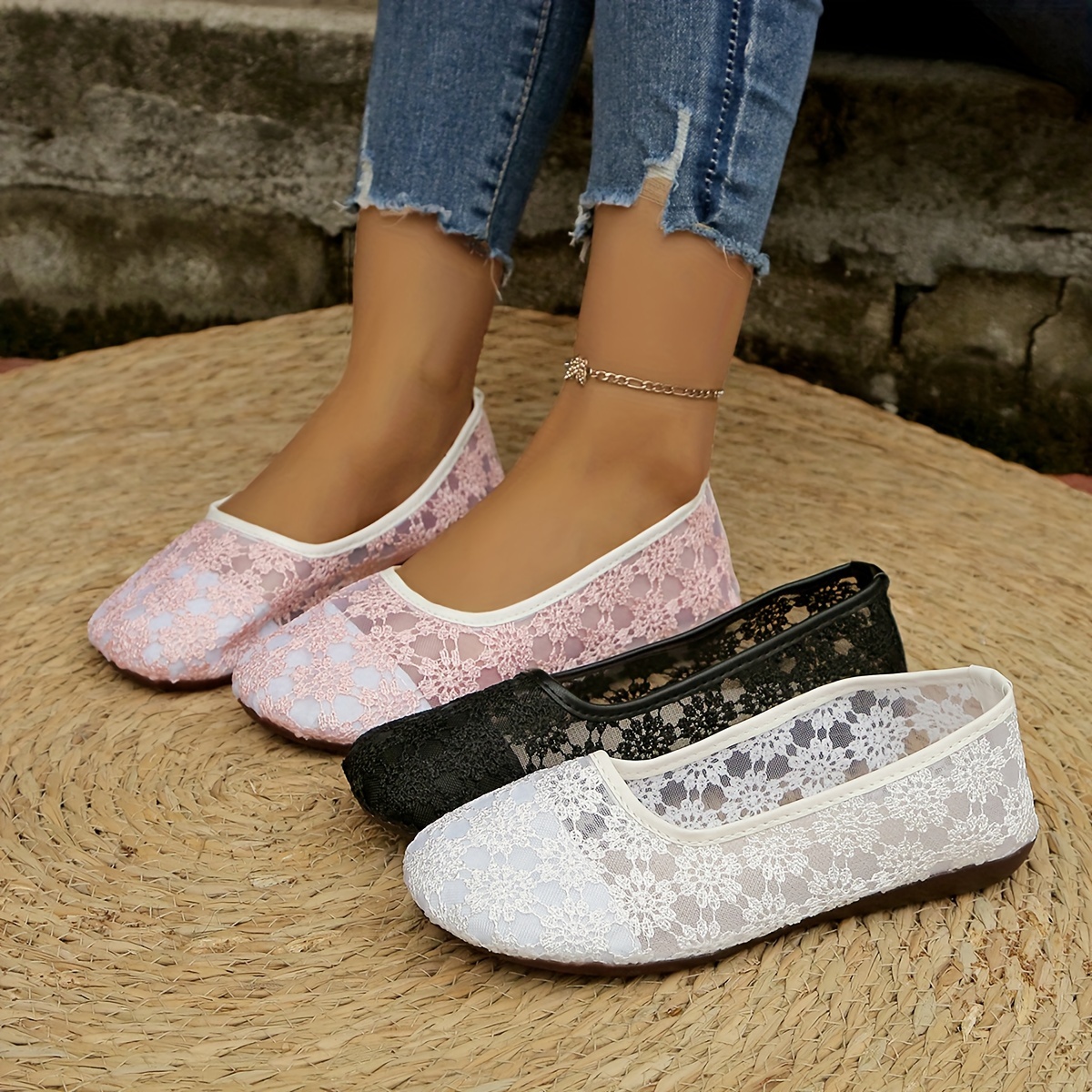 

Elegant Women's Lace Flats - Slip-on, Breathable Fabric Shoes With Embroidery Detail For All