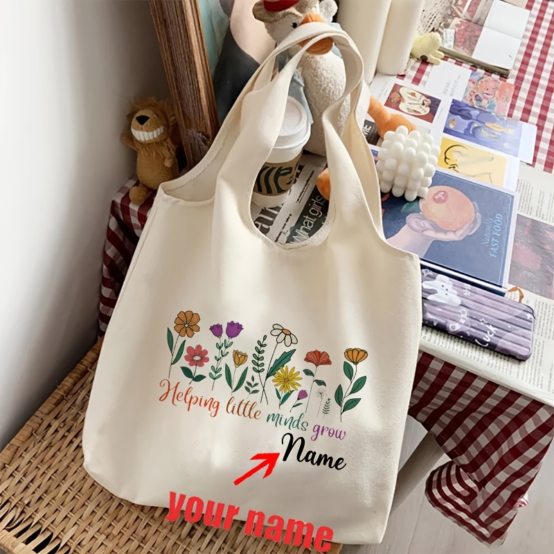 1pc Custom Teacher Tote Bag - Helping Grow , Polyester Leak-proof Book Bag For Educators, Personalized Name Gift For Christmas Halloween Easter Thanksgiving