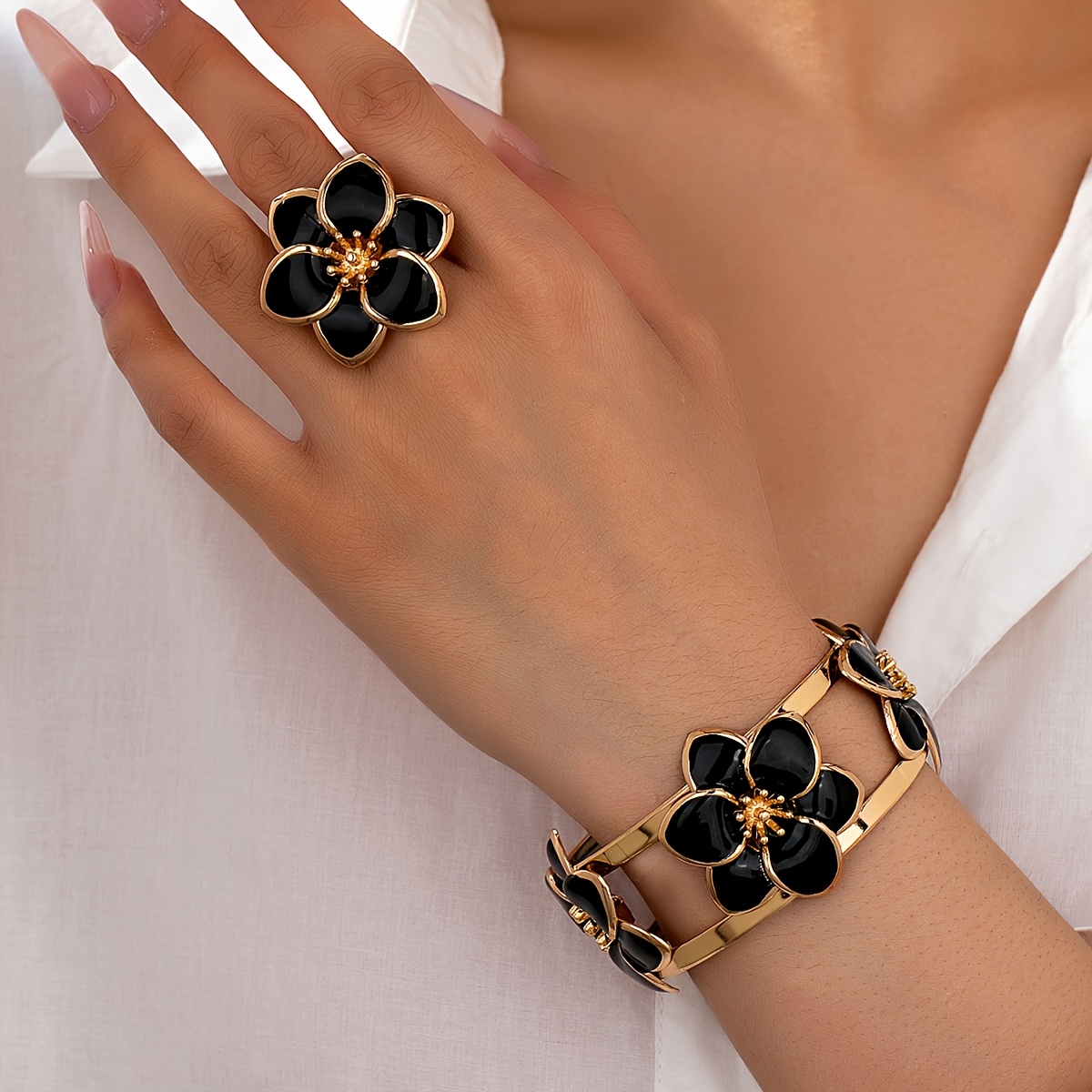 2pcs Stylish Geometric Sweet Fresh Minimalist Double-layer Petal Bracelet And Ring Set With Design
