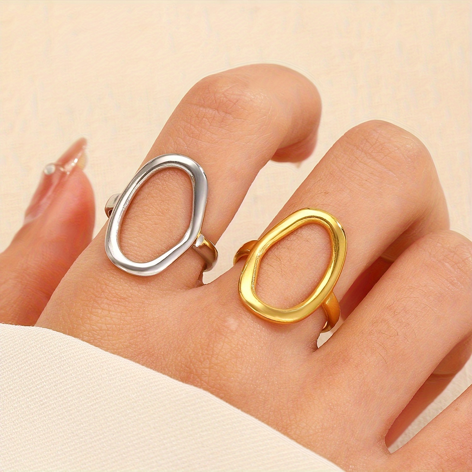 

Vintage-inspired Simple Geometric Oval Stainless Steel Open Adjustable Ring For Women - No Plating, Versatile Daily Wear Accessory, Fits All Seasons