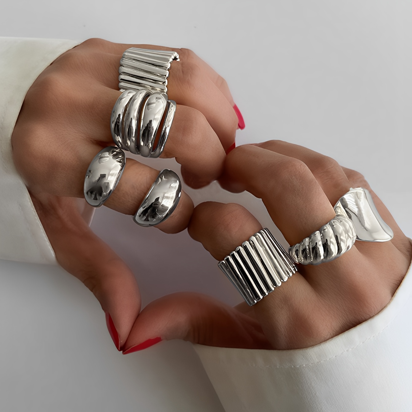 E-shop 8-teiliges minimalistisches Ringset mit breitem Band, unregelmäßige Ringe, Valentinstagsgeschenk, geeignet für Dates, Geschenke, Partys und den