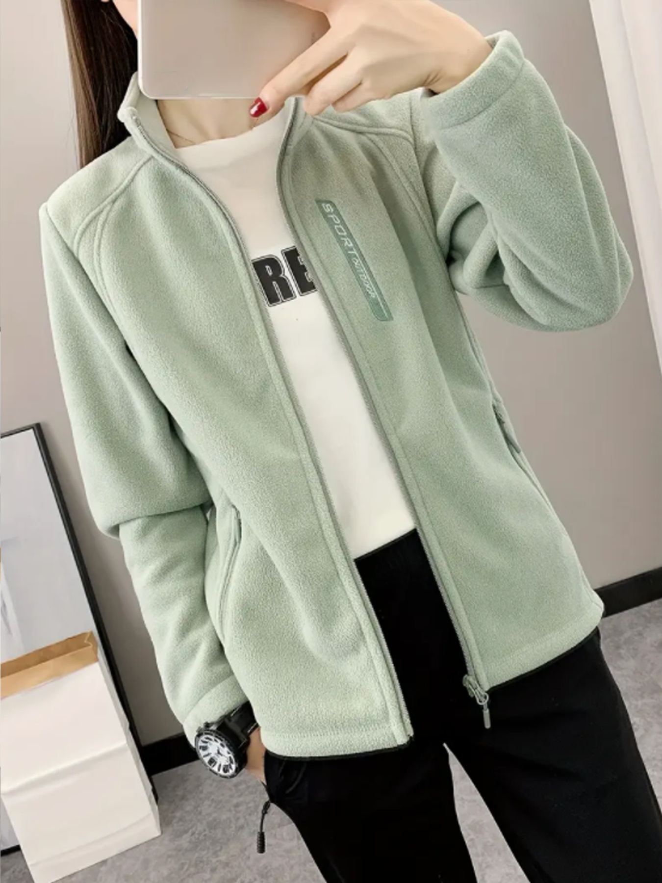 Womens Outdoor Jacket New Autumn Winter Thickened Warm Swear