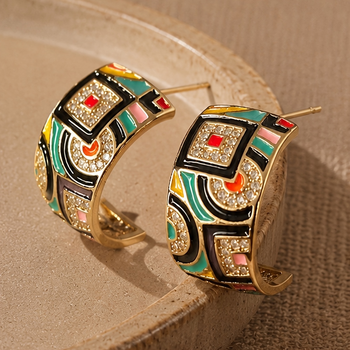 TEMU Une paire de clous d'oreilles de style ethnique vintage avec synthétique sertie de cuivre et émaillée par colorées, au tempérament élégant,