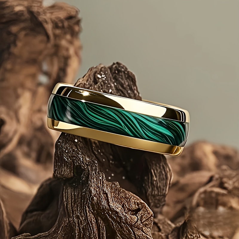 Men's 8mm Turquoise Pattern Titanium Wedding Ring