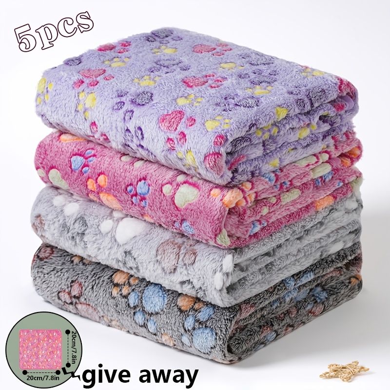 TEMU 5pcs Set (includes Free Gift) Cute Paw Print Pet Blanket, Use - Machine Washable, Dog Blanket, Suitable For Small, Medium, And Large Dogs And