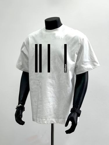 Camiseta de estilo urbano americano y coreano para hombre - Prenda superior de manga corta y cuello redondo pura y transpirable con estampado minimalista de rayas verticales, camiseta de capa base de ajuste holgado adecuada para ropa casual de verano, gimnasio, superposición y atuendos diarios
