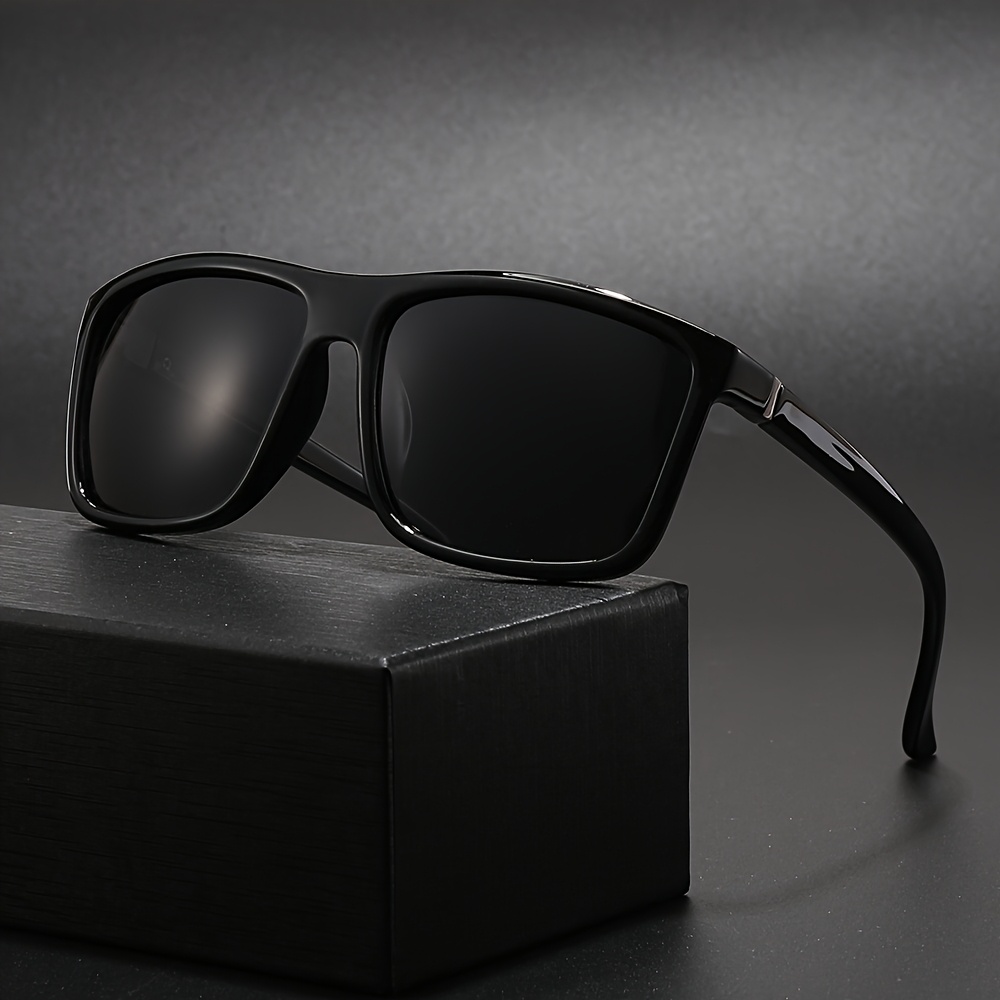New Retro Men's Trendy Full-frame Sunglasses, Individual Square Frame, Suitable For Daily Wear, To Enhance Charm