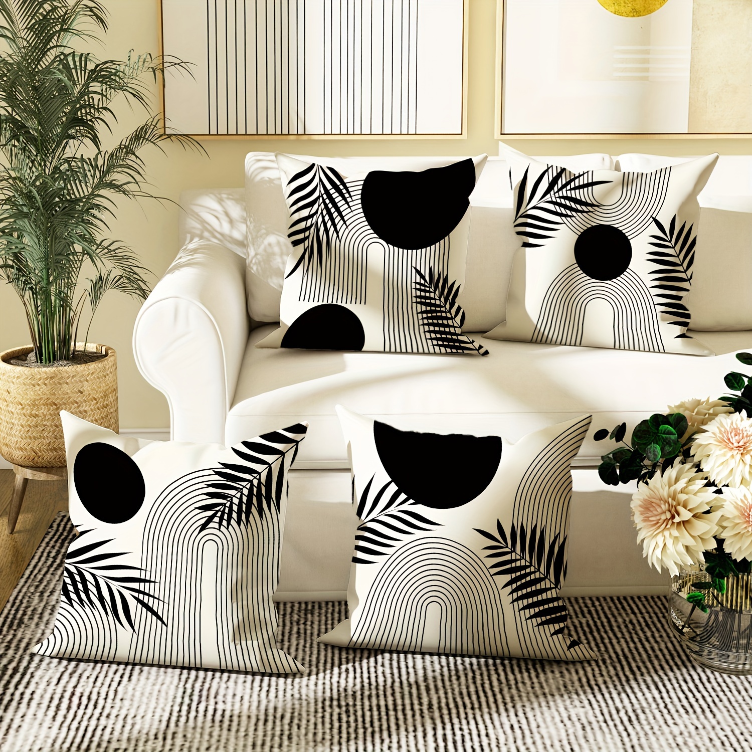 

4 Pcs Velvet Throw Pillow Covers: Geometric Black & White Bohemian Modern Decorative Pillowcases - 18in X 18in, Suitable For Living Room, Bedroom, Sofa, Bed Decoration - Without Pillow Inserts