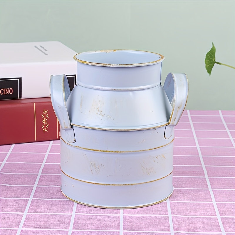 TEMU A Distressed Metal Milk Pail-shaped Vase With Dual Handles And Vintage Yellowed Edges, Exuding A Rustic Country Charm. The Sturdy Structure Is