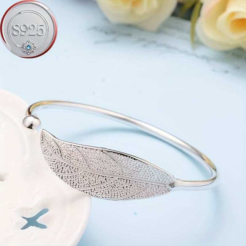 Leaf Shaped 925 Silver Bracelet for Women - Fashionable and Open