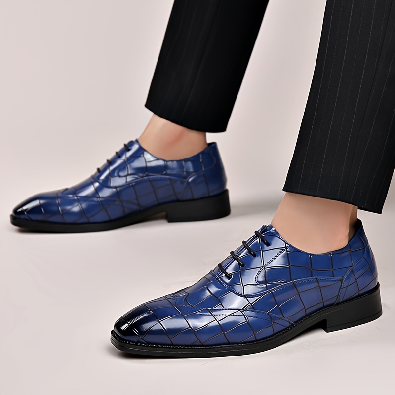 3332 Chaussures de ville formelles pour hommes, brillantes, chaussures de mariage tendance pour marié, chaussures de costume uniformes pour hommes, à la mode et tendance