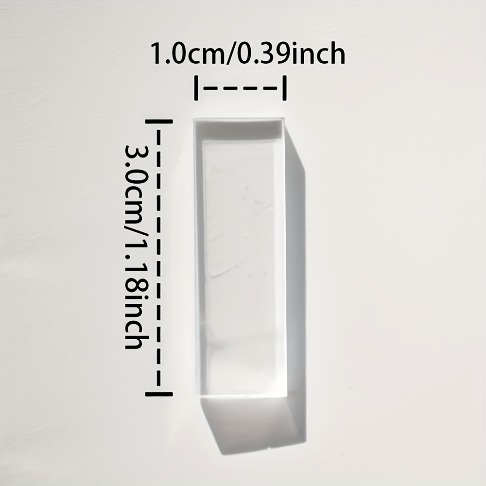 Weatherproof Acrylic Wind-Resistant Fire Starters