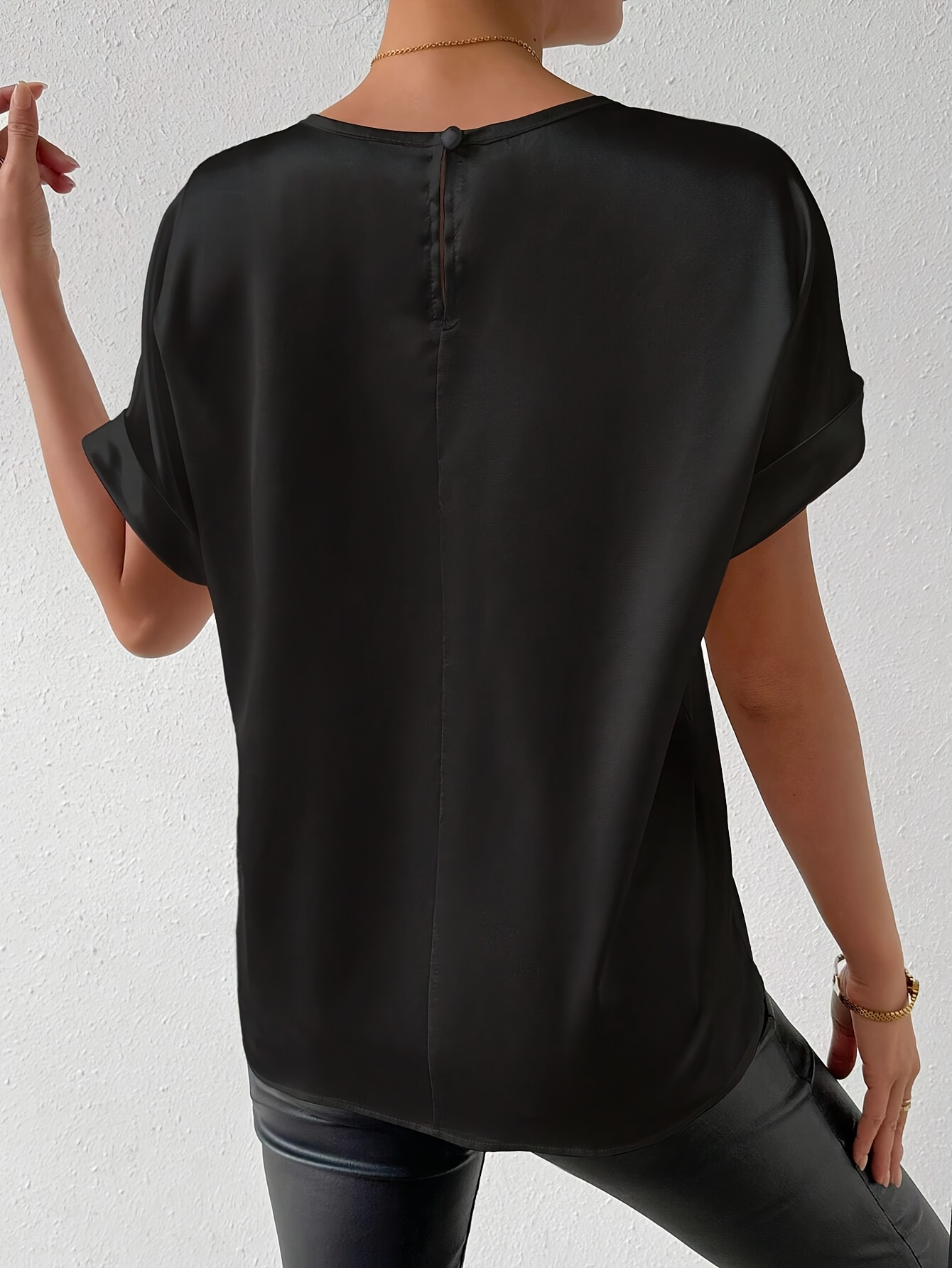 Women's Batwing Short Sleeve Round Neck Blouse - Elegant Solid Color Non-See-Through Shirt, Machine Washable Lightweight Top for Spring Summer Fall, Versatile Casual & Formal Wear, Seasonal Fashion, Sophisticated Casual, Nonseethrough Fabric
