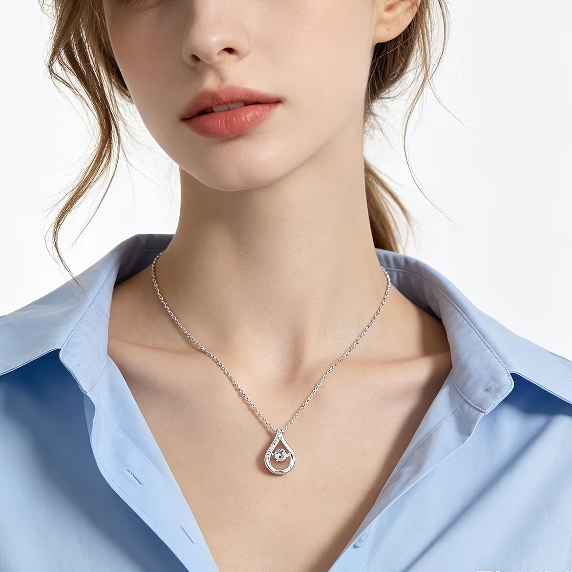 Women's Hypoallergenic Dynamic Waterdrop Pendant Necklace