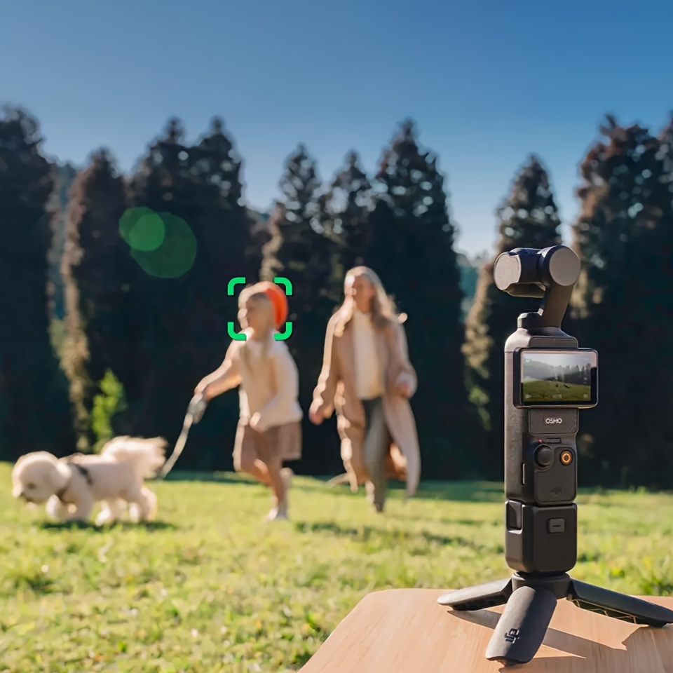 DJI OSMO Pocket 3, 1-Inch Pocket Gimbal Camera Travel Handheld Vlog Camera, Lingyan Handheld Digital Camera, Awesome Image Quality, Cinematic Texture