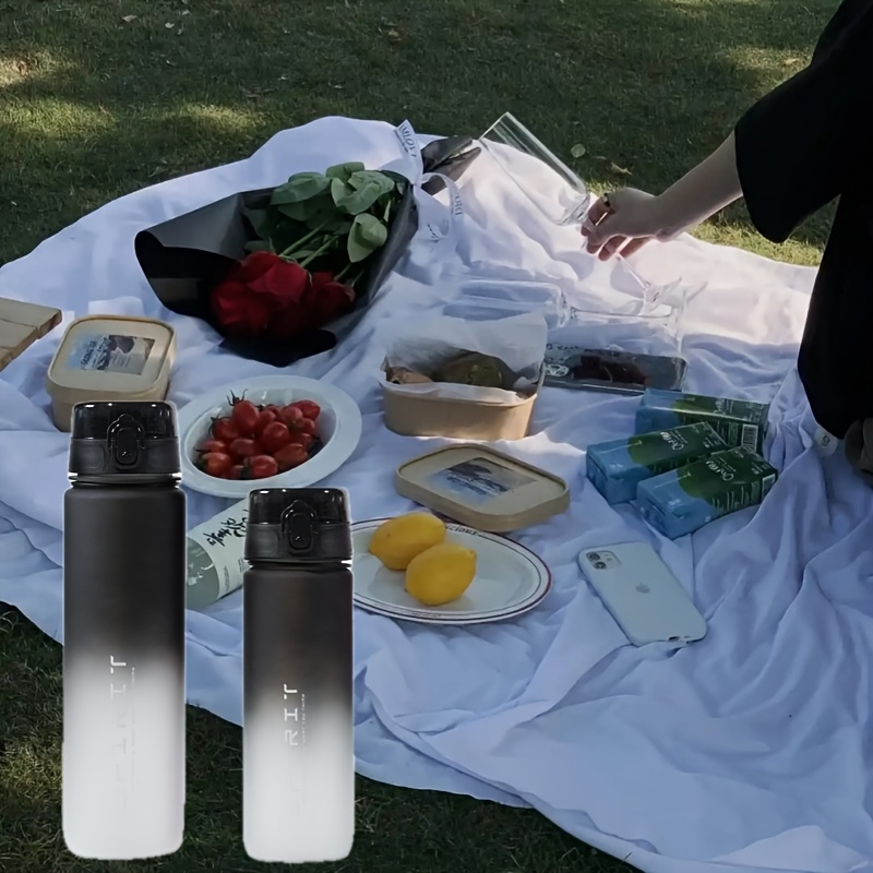 1pc Portable Leakproof Water Bottle With Time Marker And Carrying Strap