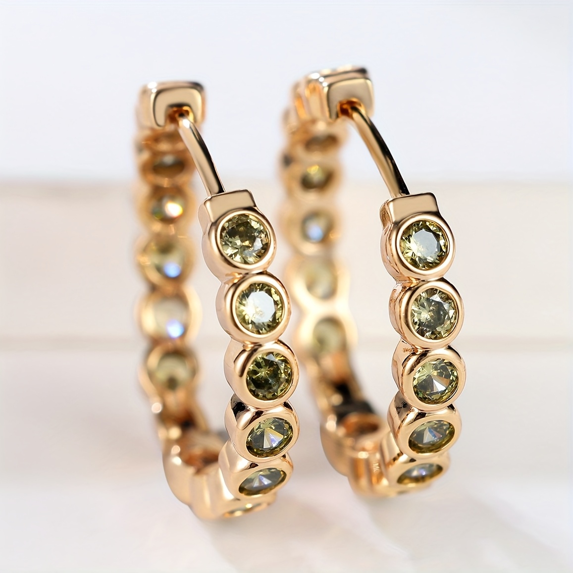 Image of Pair Of Women's Versatile Classic Luxurious Individual Elegant Exquisite Earrings Inlaid With Green Synthetic Zirconia Suitable For Gifting To Wife Exquisite Jewelry