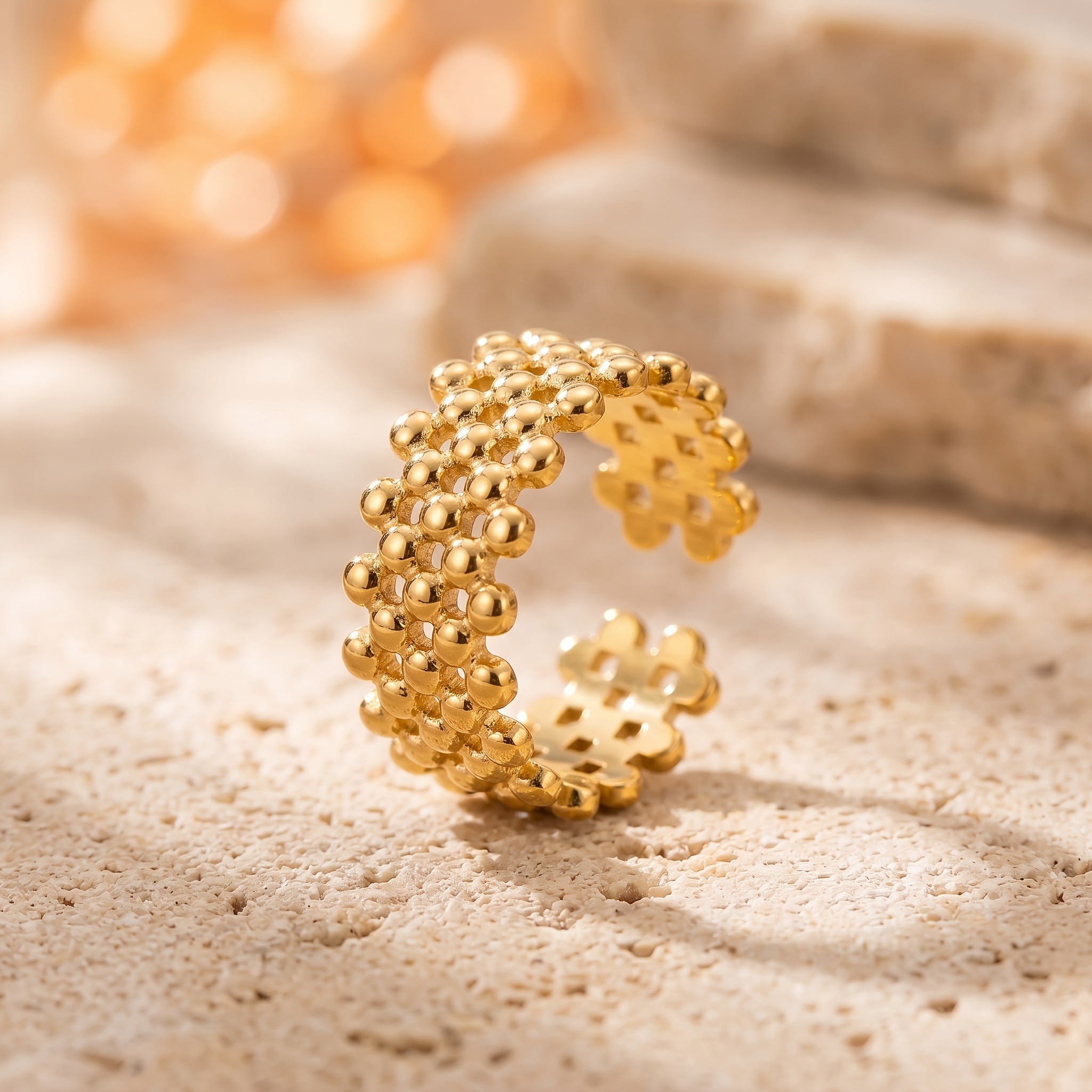 Image of A Multi-layered Hollow Stainless Steel , A Unisex Fashion Accessory, Vintage And Exquisite Styles That Are Versatile And Unique