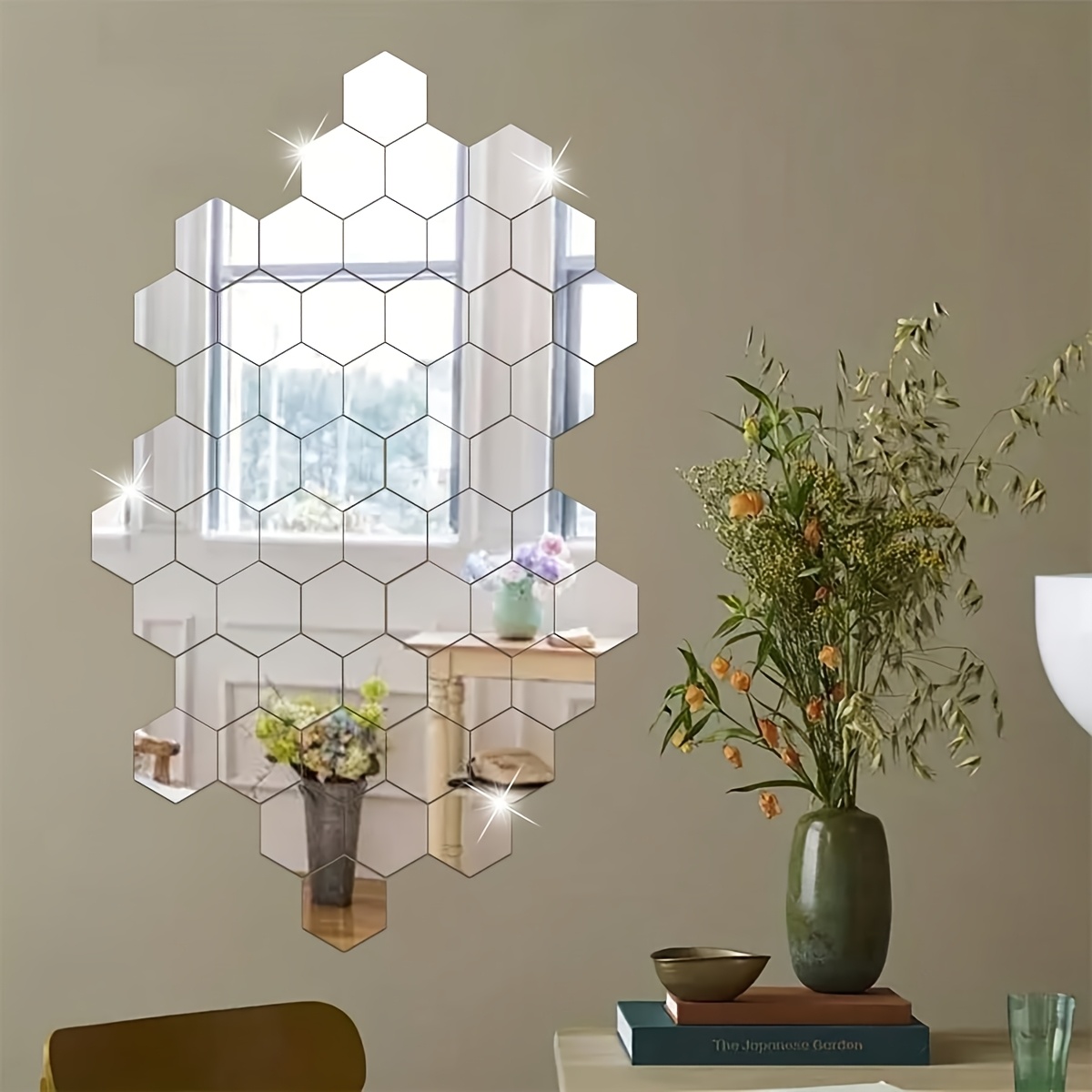 48 piezas, Adhesivos de pared hexagonales de espejo acrílico - Autoadhesivos, Espejos decorativos 3D, Dorados y plateados, Adecuados para la renovación de habitaciones, Decoración moderna de pared de fondo para el hogar