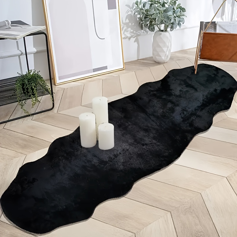 Image of 1 Luxurious Faux Rabbit Fur Carpet - Soft, Fluffy & Warm With, Suitable For Bedside Mats And Living Room Decor In Unique Shape ( Only)