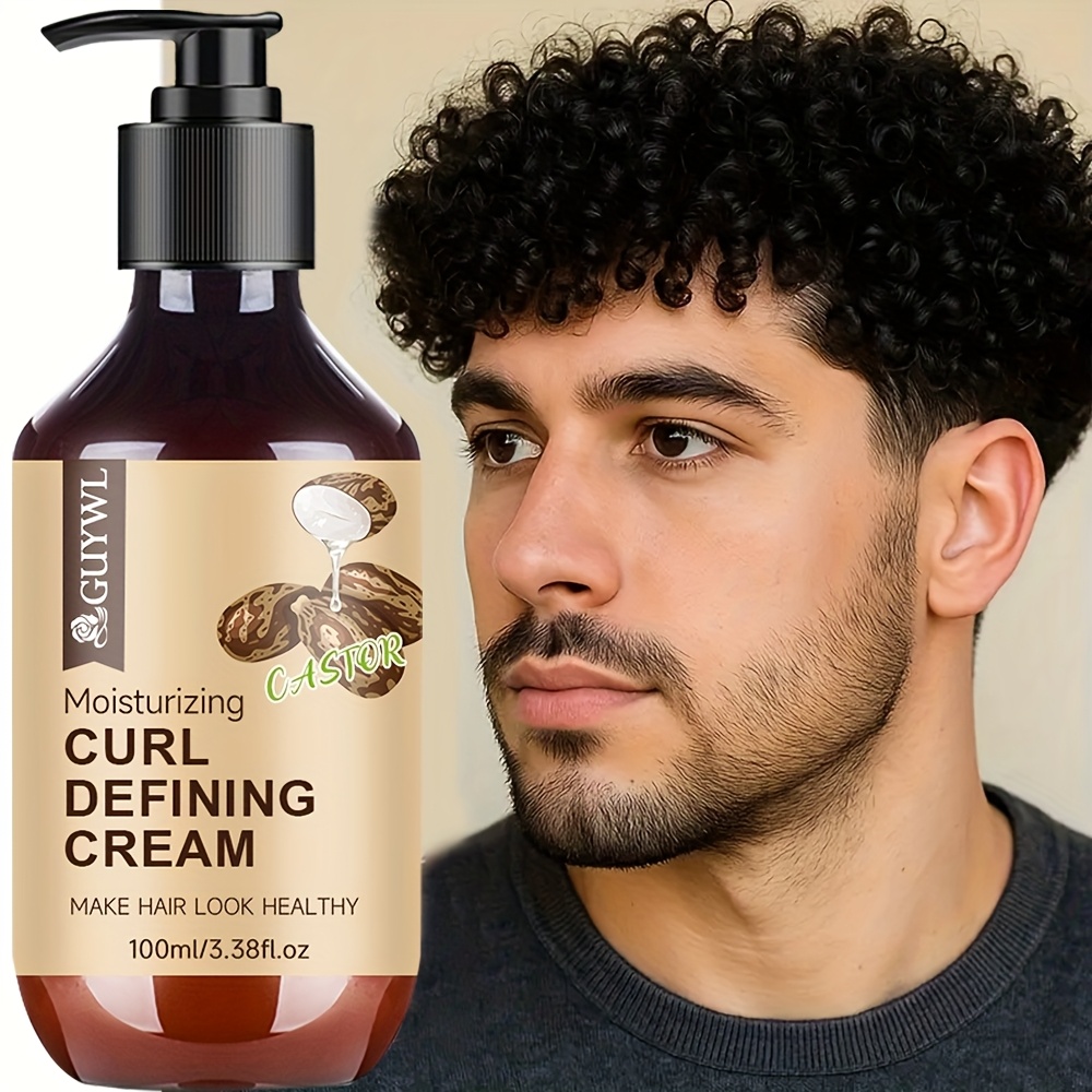 La crème coiffante pour cheveux bouclés pour hommes GUYWL de 100 ml est enrichie en squalane végétal, en huile d'argan marocaine, en huile de ricin et en huile de macadamia. Elle est spécialement conçue pour hydrater et coiffer les cheveux bouclés, offrant une tenue longue durée et un contrôle des frisottis.