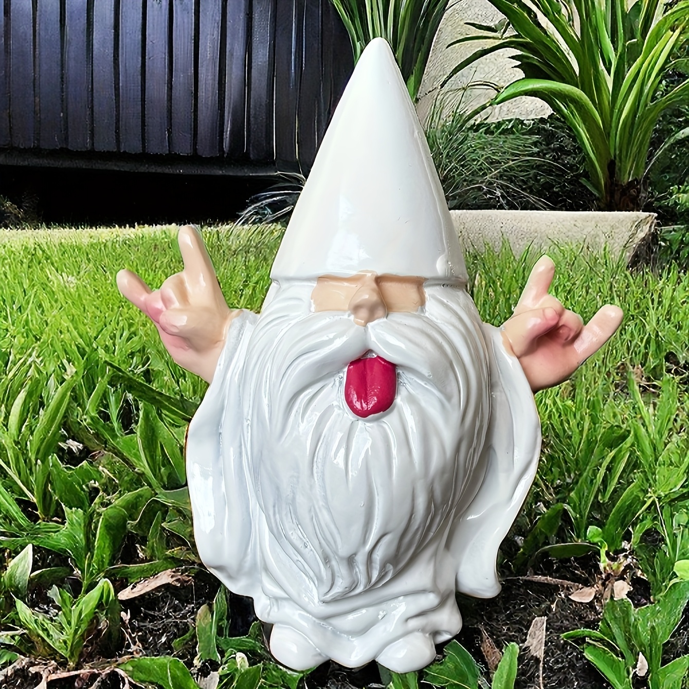 TEMU 1pc Figurine de Gnome Ressort Vintage "George" - Décoration de Jardin à Thème Animal Fantaisiste avec de Paix et Langue , Statue Autoportante