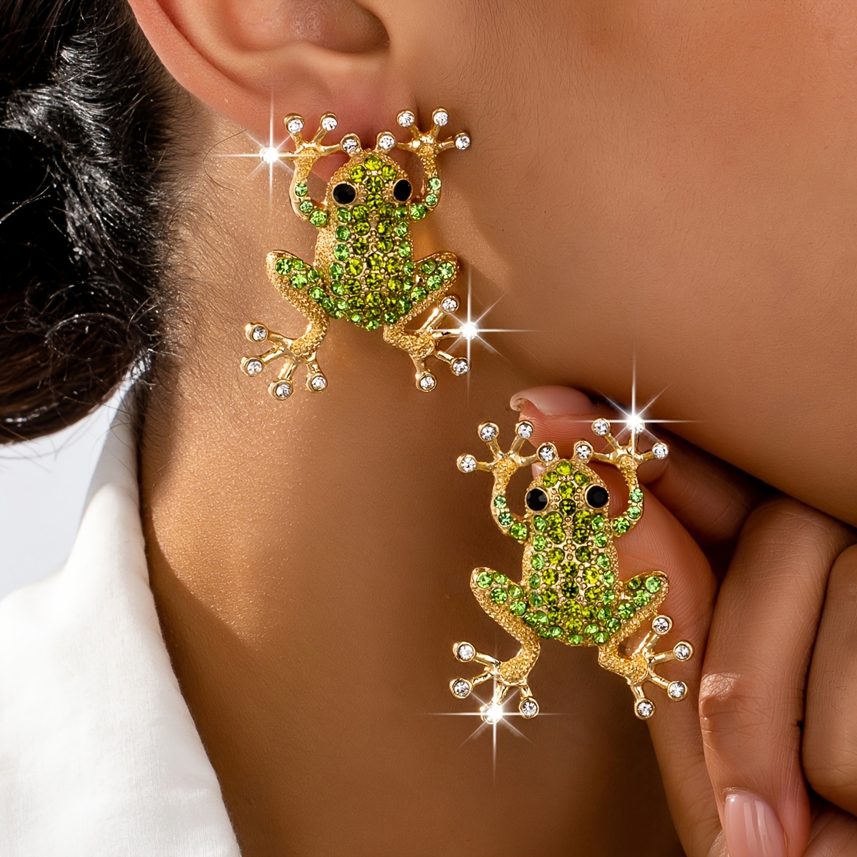 TEMU A Pair Of Trendy And Fashionable -style Women's Stud Earrings