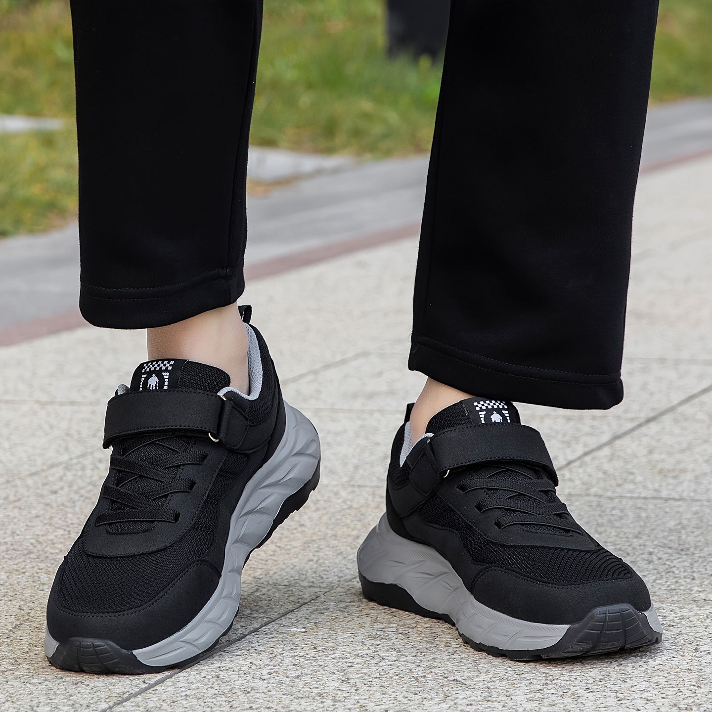 Men's Casual Sneakers, Plus Size, Thick Sole, Anti-Slip, Lightweight and Easy to Wear