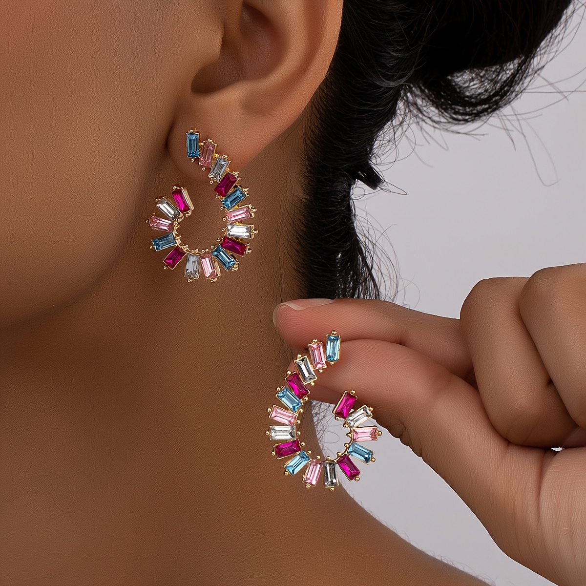 

Colorful Glossy Rhinestone Stud Earrings Zinc Alloy Ear Jewelry Elegant Style Candy Color Earrings For Women