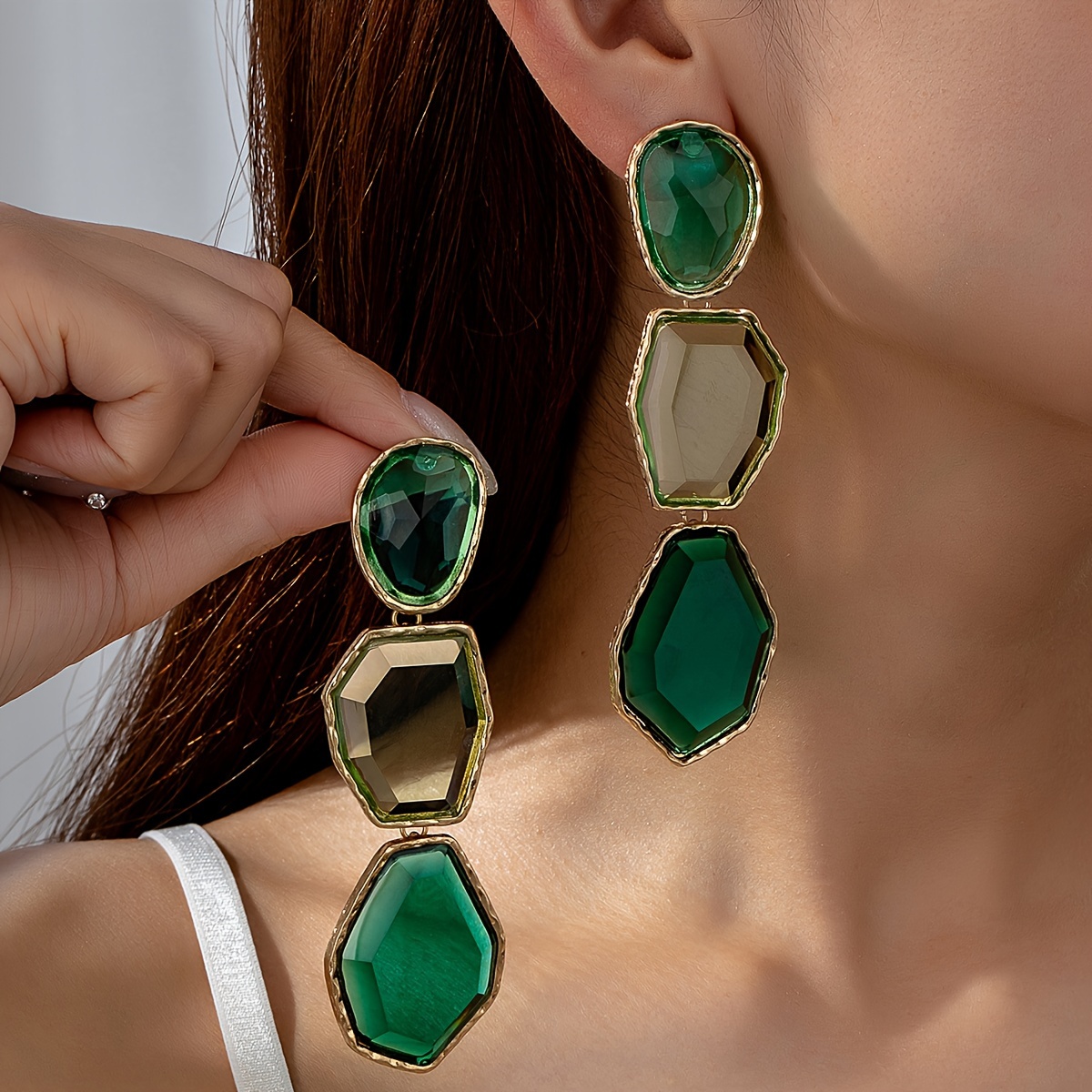 Image of Fashionable, Luxurious, And Statement Earrings, Perfect For Daily Wear, Parties, And Festive Occasions