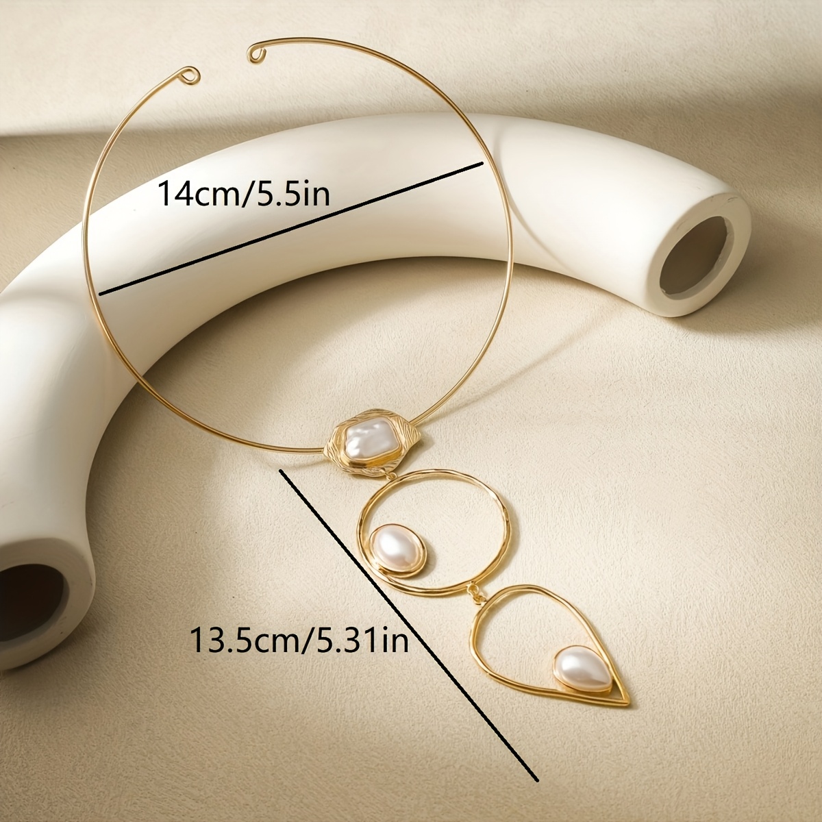 Women's Irregular Geometric Shape Collar Necklace