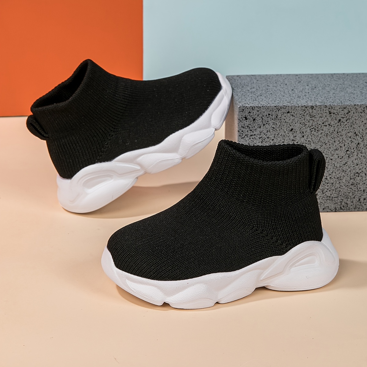 

Chaussures tissées confortables à enfiler de couleur unie pour bébés filles, chaussures de marche respirantes et légères antidérapantes pour toutes les saisons