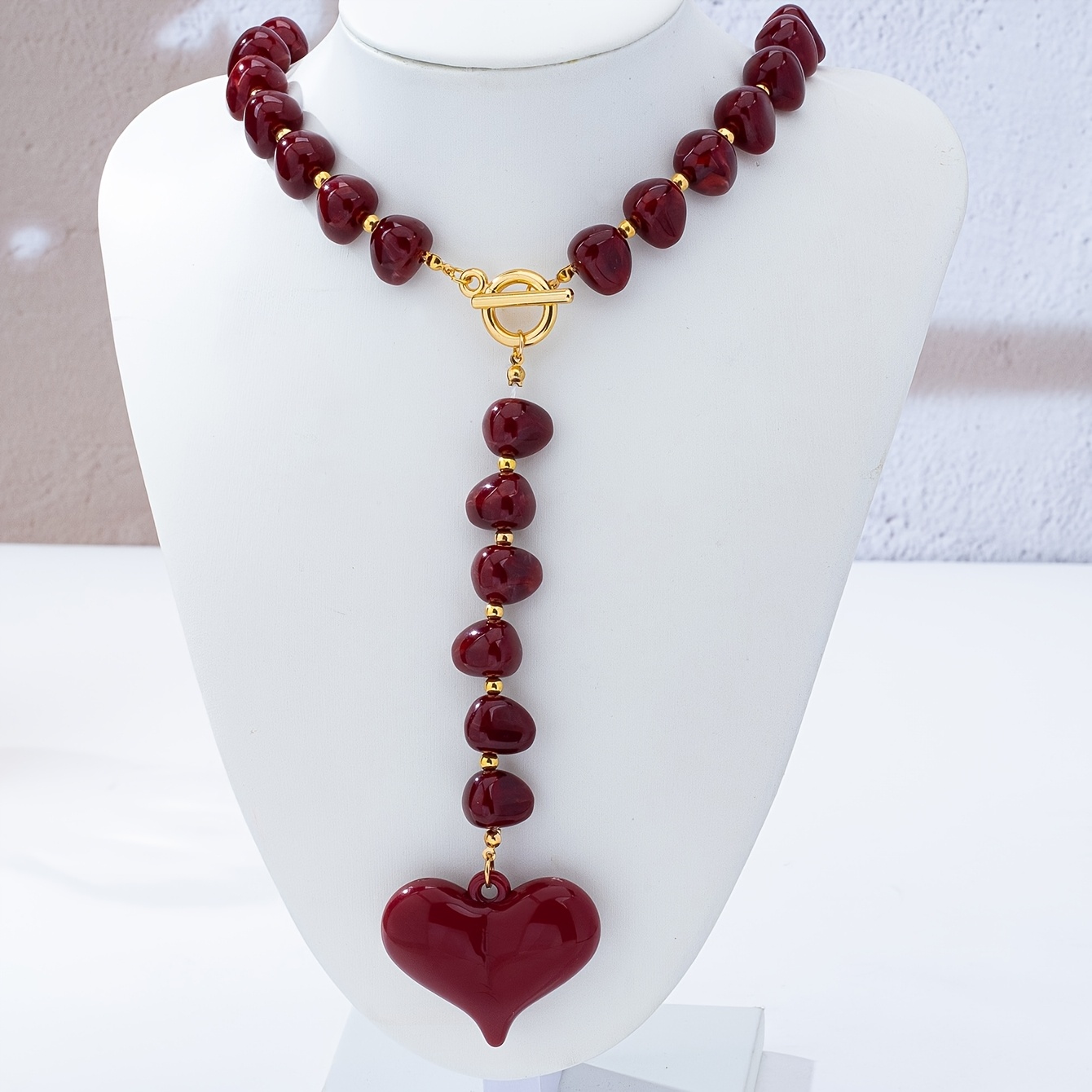 TEMU Collier élégant avec pendentif cœur en acrylique de style , adapté pour , les fêtes et les vacances des femmes