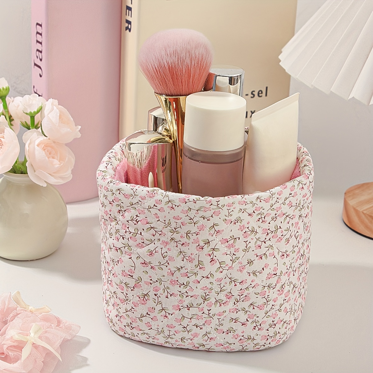 TEMU A Casual Floral Bucket-shaped Makeup Bag With Large Capacity, Foldable Cosmetic Storage Bag Suitable For, Women, And Students. Made Of Washable,