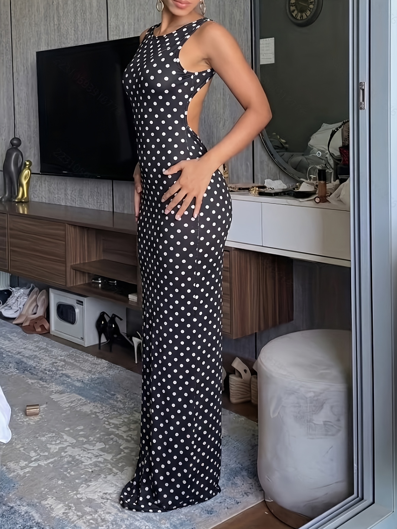 Elegant Polka Dot Pencil Dress