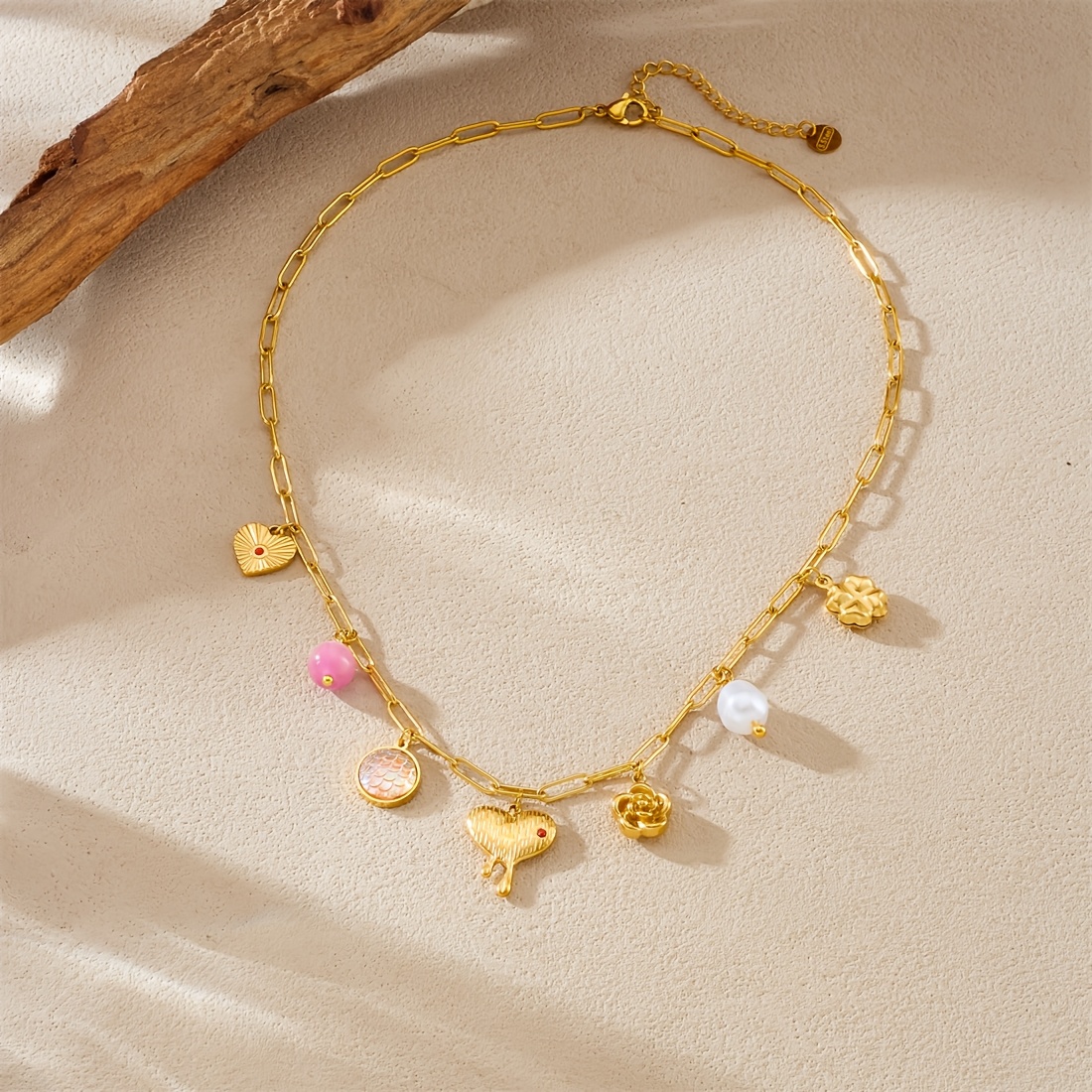 Women's Heart-Shaped Design Necklace with Imitation Pearls