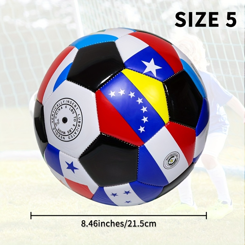 Nummer 5 Hoge kwaliteit TPU voetbal voor binnensport en buitensport, wedstrijden en entertainment - Duurzaam, dik en levendig ontwerp met kleurrijke strepen en sterren, buitenvoetbal, gestreepte voetbal, machinemade duurzaamheid