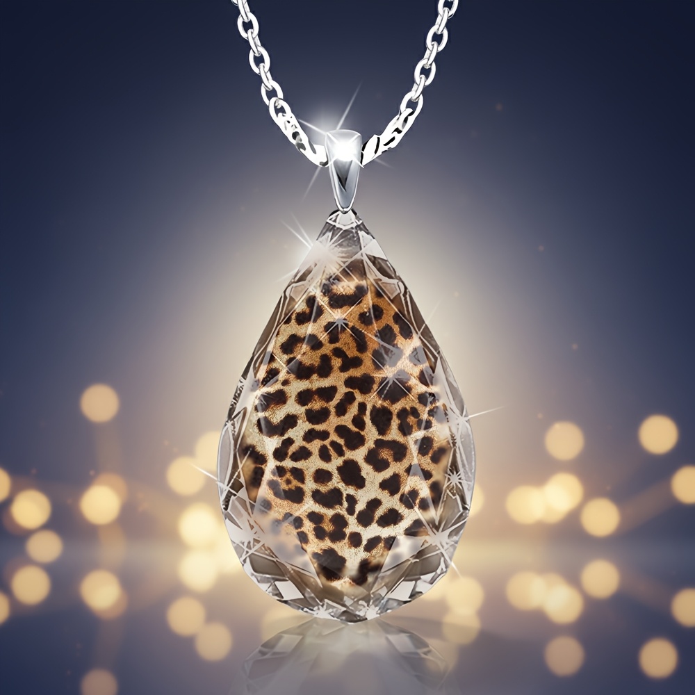 Women' Leopard Print Teardrop Pendant Necklace - Elegant Leopard Spot Glass Bead Suitable For Casual Attire & Special Occasions, Luxury Minimalist Jewelry For Versatile Style, Glass