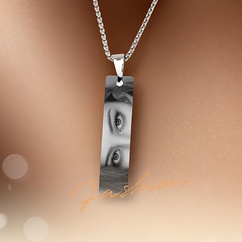 

Custom Engraved Rectangular Pendant Necklace For Women - Stainless Steel, Personalized Photo & Logo Jewelry, Casual Attire & Birthday Gifts